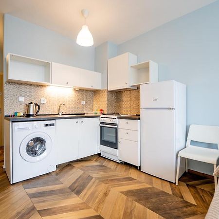 Cozy Little Apartment In Studentski Grad Sofia Exterior foto