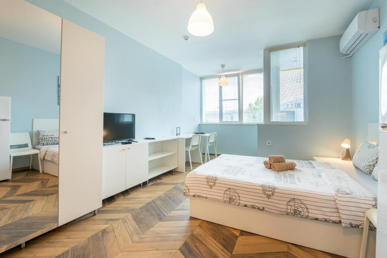Cozy Little Apartment In Studentski Grad Sofia Exterior foto