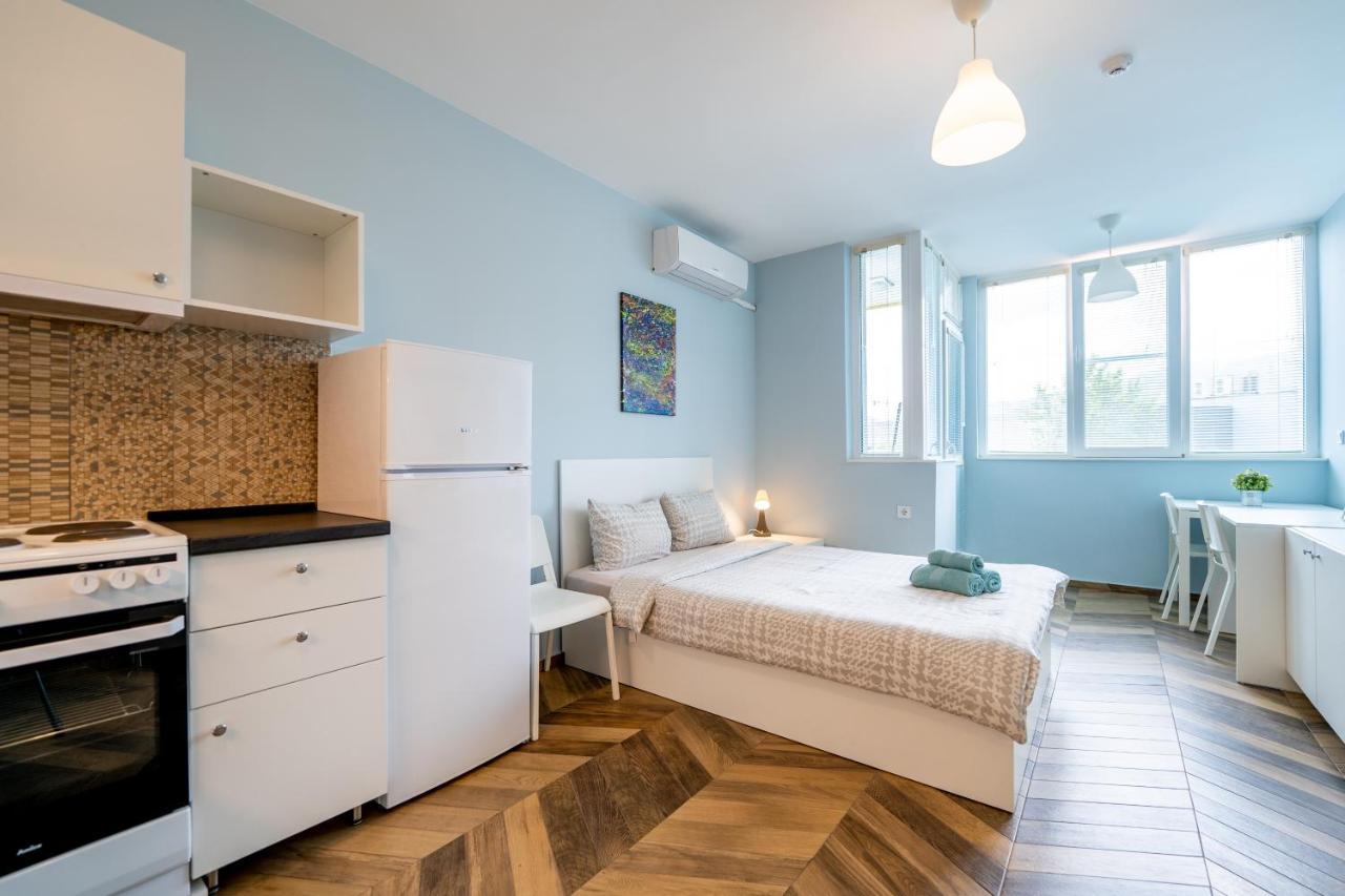 Cozy Little Apartment In Studentski Grad Sofia Exterior foto