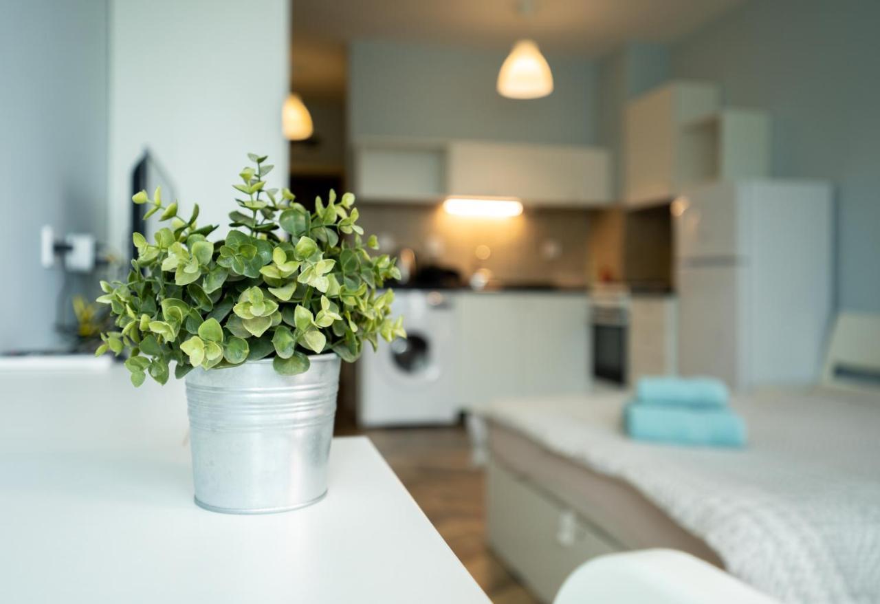 Cozy Little Apartment In Studentski Grad Sofia Exterior foto
